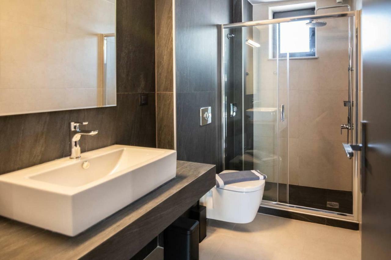 Mos Luxury City Suites - The Loft Chania  Eksteriør billede